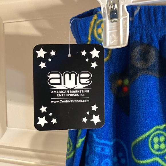 Video Game Controller pajama pants - Picture 6 of 7